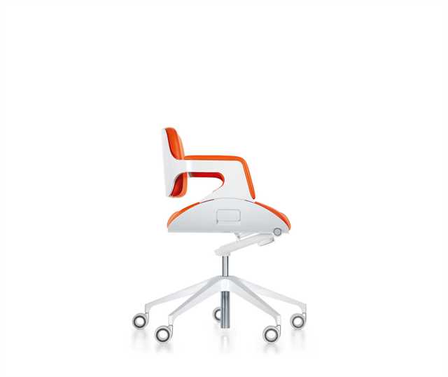 interstuhl-silver-chair-21.jpg