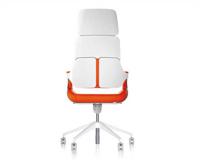 interstuhl-silver-chair-26.jpg