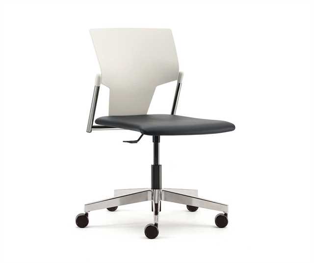 pledge-ikon-chair-swivel-03.jpg