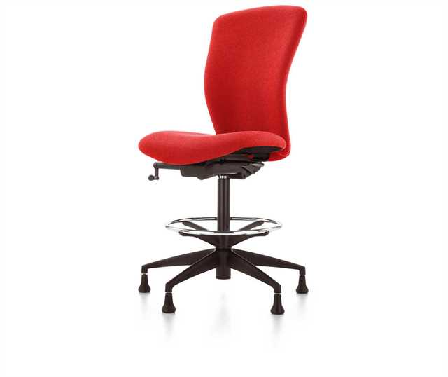 komac-move-chair-01.jpg