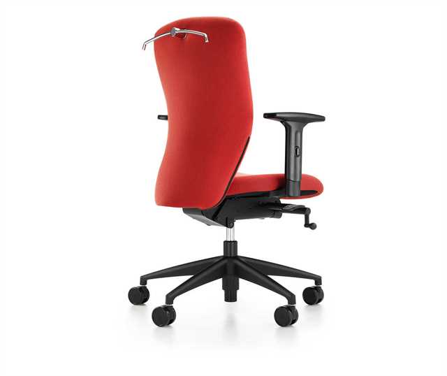 komac-move-chair-03.jpg